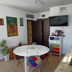 Apartament Bright At A Great Location, Sofia
